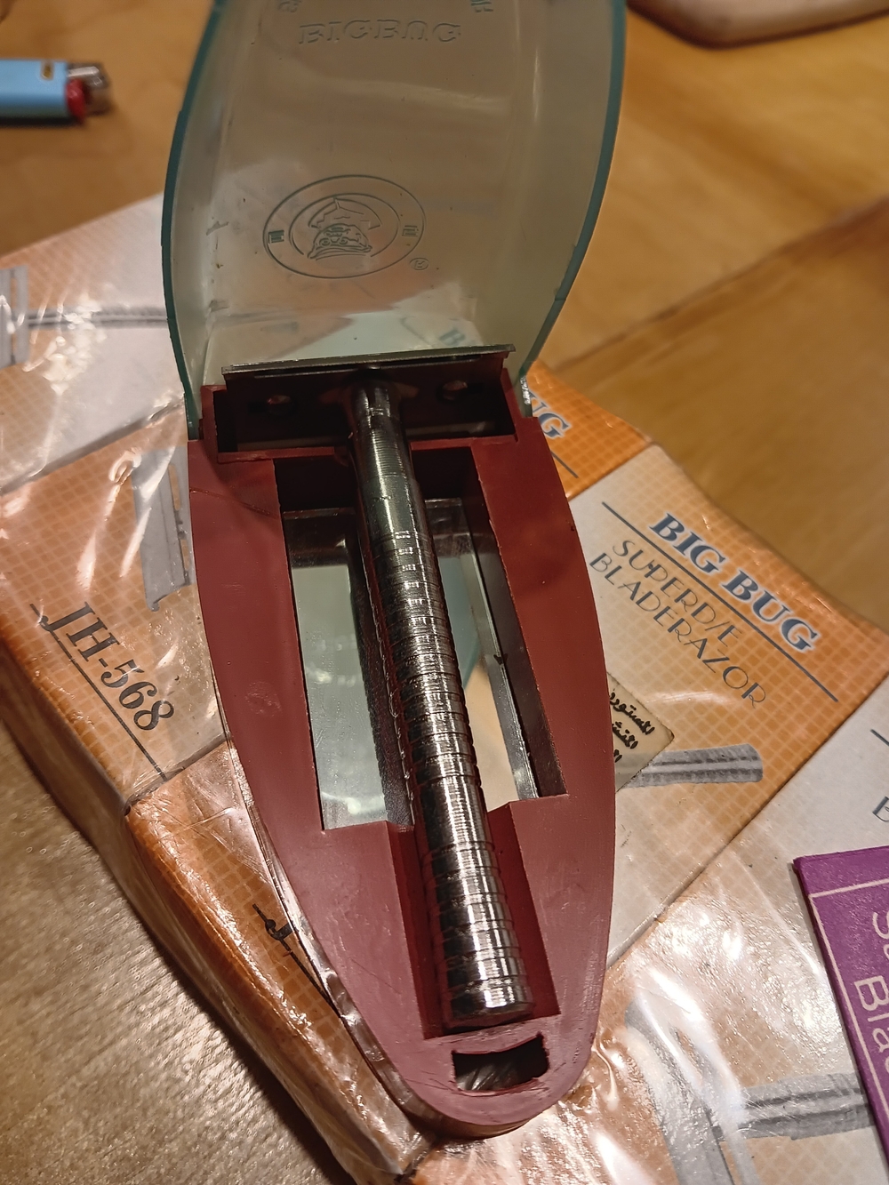 New Safety Razor Set - Picture 3 of 6